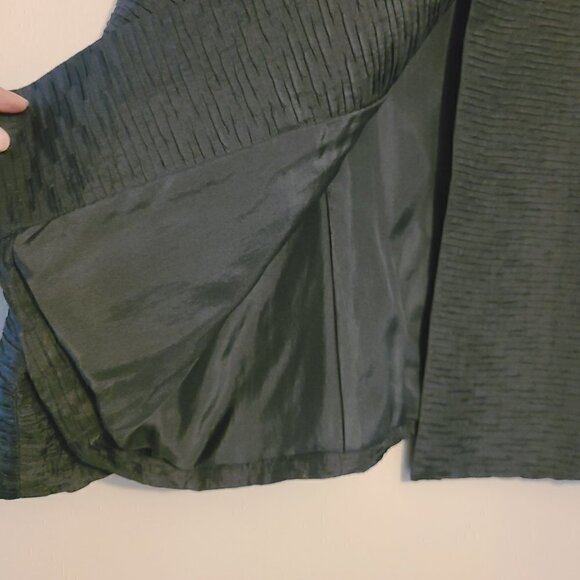 Eileen Fisher Petite | Women's 100% Silk Black Crepe Blazer Jacket (Size Small) - Picture 13 of 14